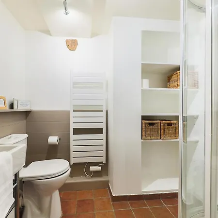 Apartament Nice Apartment In Ocquerre With Swimming Pool Ocquerre
